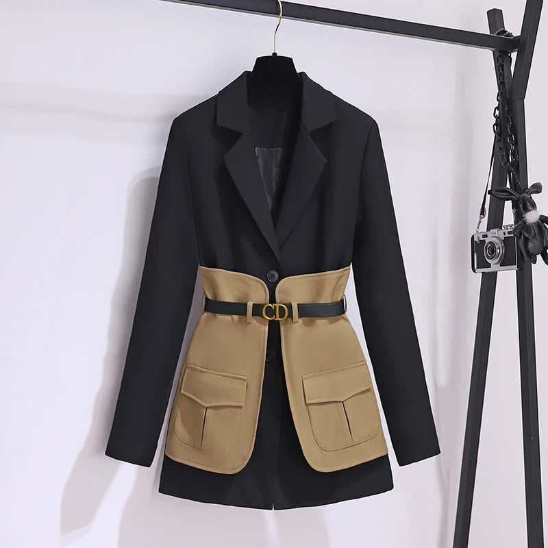 Milan Belted Blazer – Zweifarbiger Damenblazer mit Gürtel