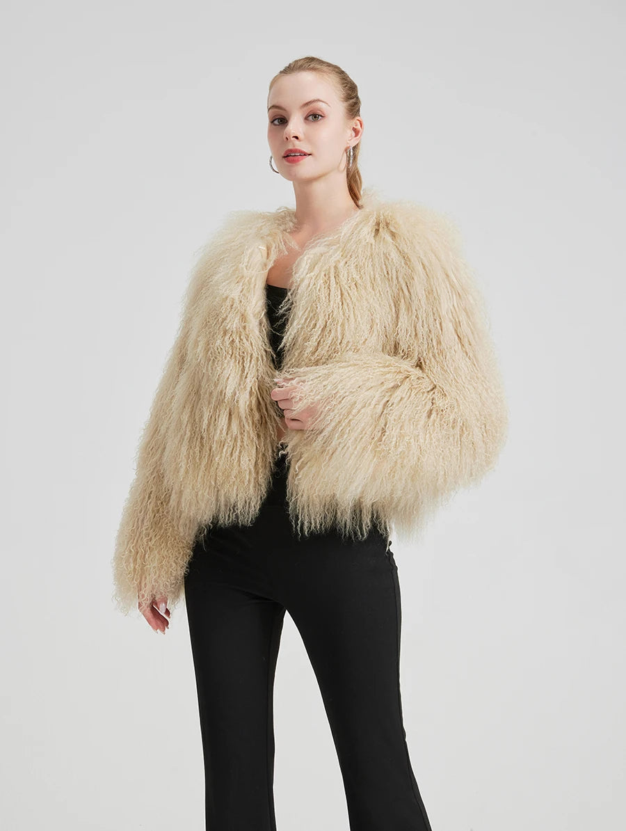 Mery - Luxuriöse Mongolische Lammfell Kurzjacke – Voluminöse Echtfell Damenjacke