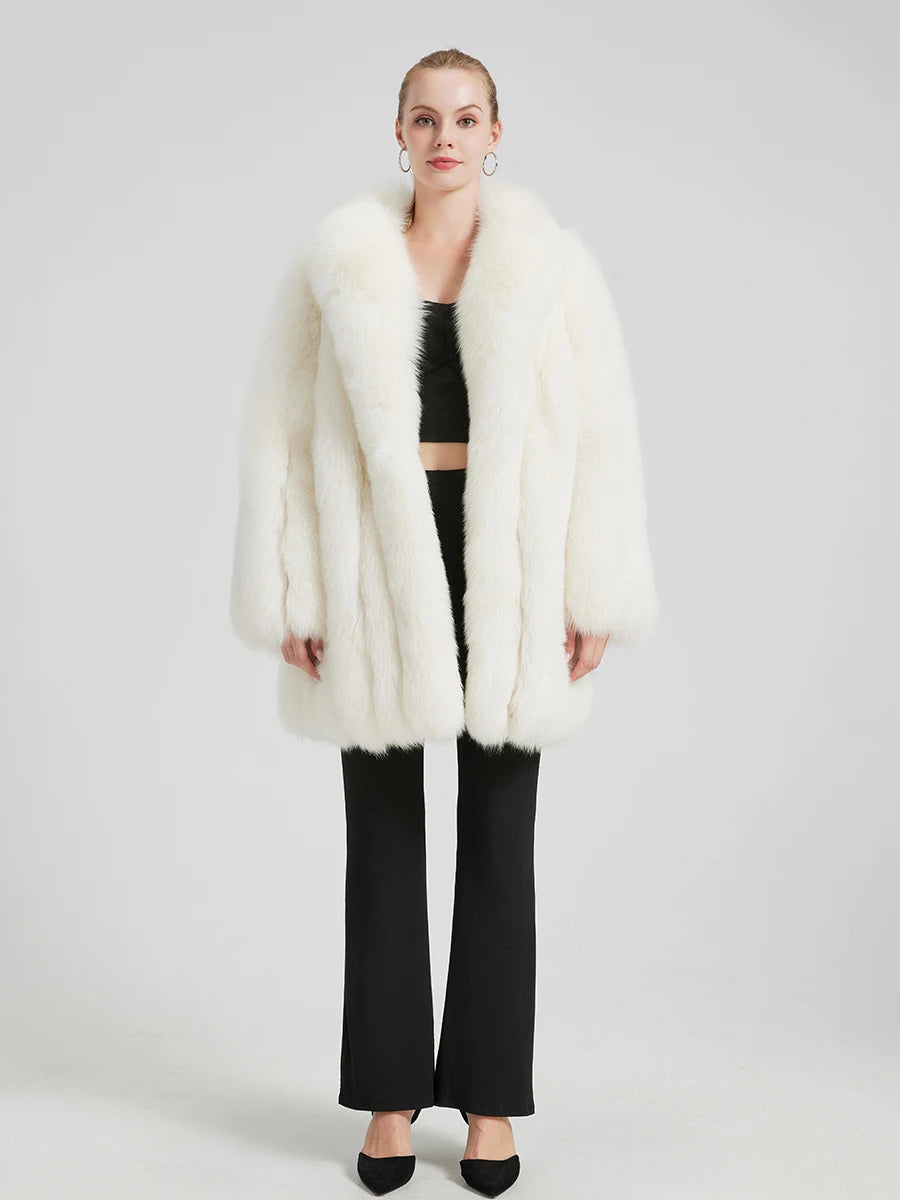 Clara Fox Fur Coat – Luxuriöser Echtpelzmantel aus Fuchsfell