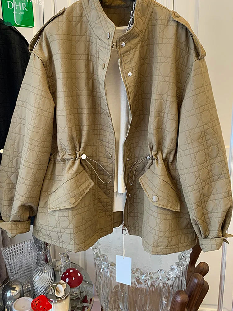 Noah Utility Jacket – Wasserdichte Damen Übergangsjacke mit Tunnelzug