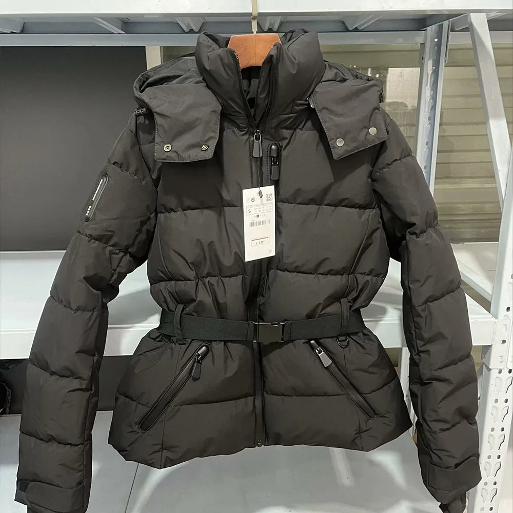 Aria Pattern Puffer – Damen Steppjacke mit Gürtel