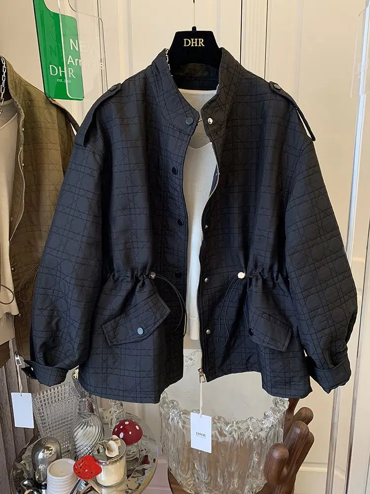 Noah Utility Jacket – Wasserdichte Damen Übergangsjacke mit Tunnelzug