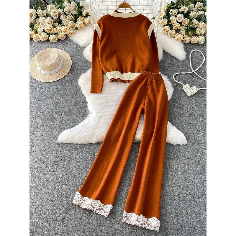 Mira Lace Knit Set – Elegantes 3-teiliges Strickset mit Spitzendetails