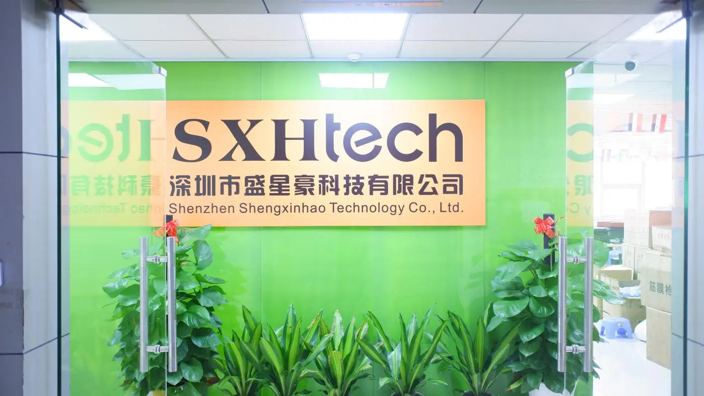 Lia Woven Clutch – Elegante Flechtoptik-Handtasche aus PU