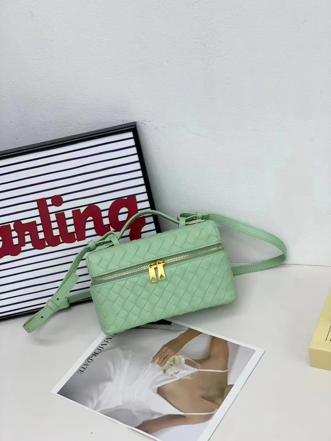 Elena Leather Crossbody – Echtleder Umhängetasche mit Flechtoptik