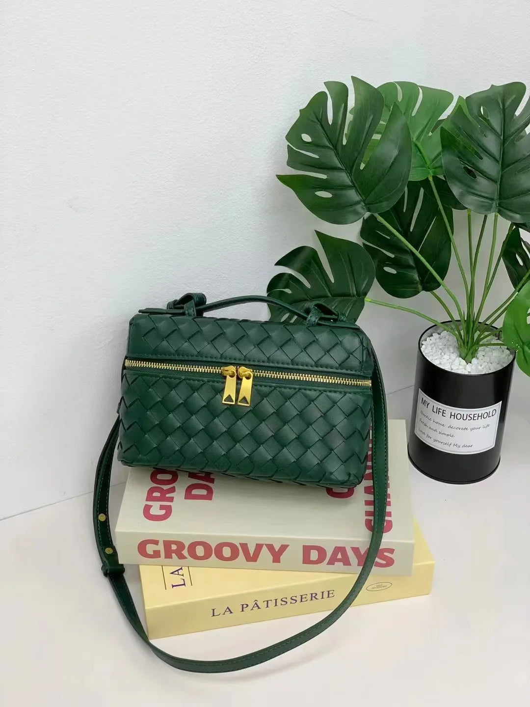 Elena Leather Crossbody – Echtleder Umhängetasche mit Flechtoptik