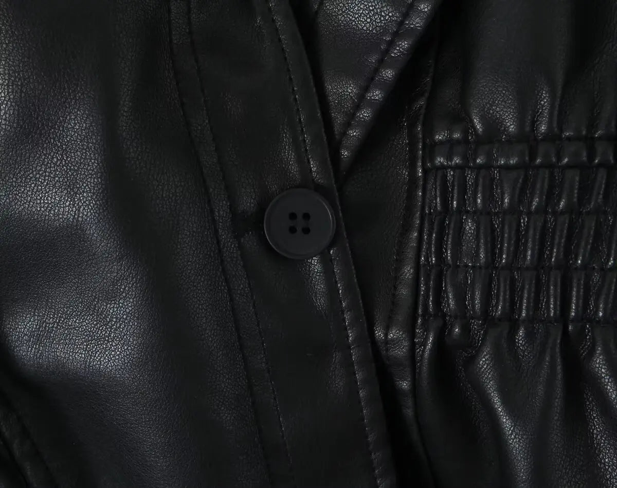 Aria PU Jacket – Elegante Damenjacke aus Kunstleder mit Volumenkragen